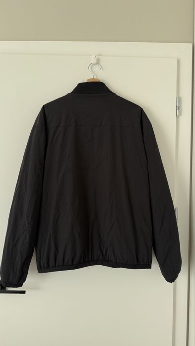 Czarna bomberka Zara lekko ocieplana, klasyczna