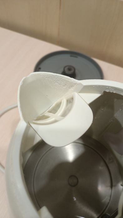 Электрический рабочий чайник