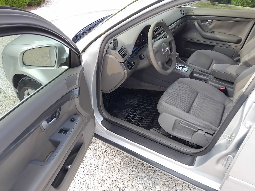 Ładne AUDI A4B6*2.0+GAZ(Sekwencja)*Bez RDZY*SEDAN*Wyposażony*AUTOMAT