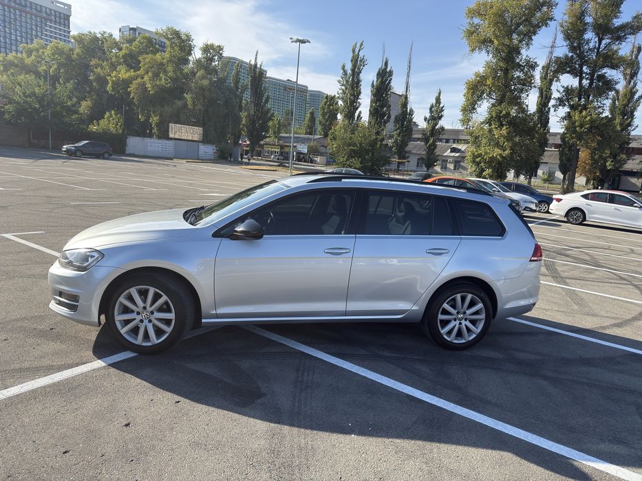 Volkswagen Golf VII 2.0 tdi 2015