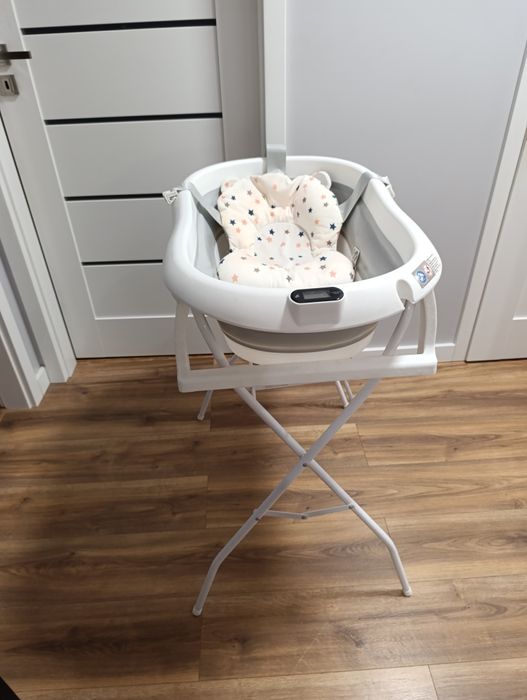 Wanienka składana ze stelażem