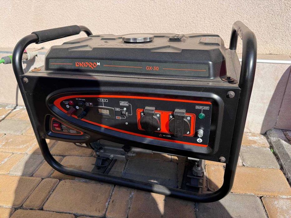 Генератор бензиновый Dnipro M