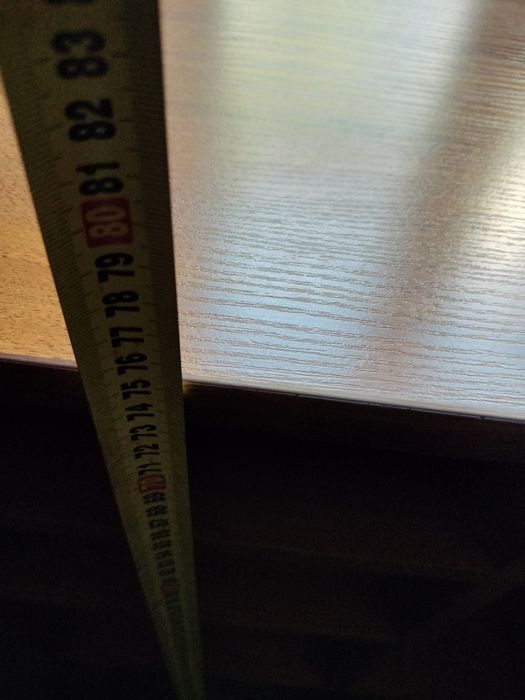 Biurko narożne 135x135 do komputera.