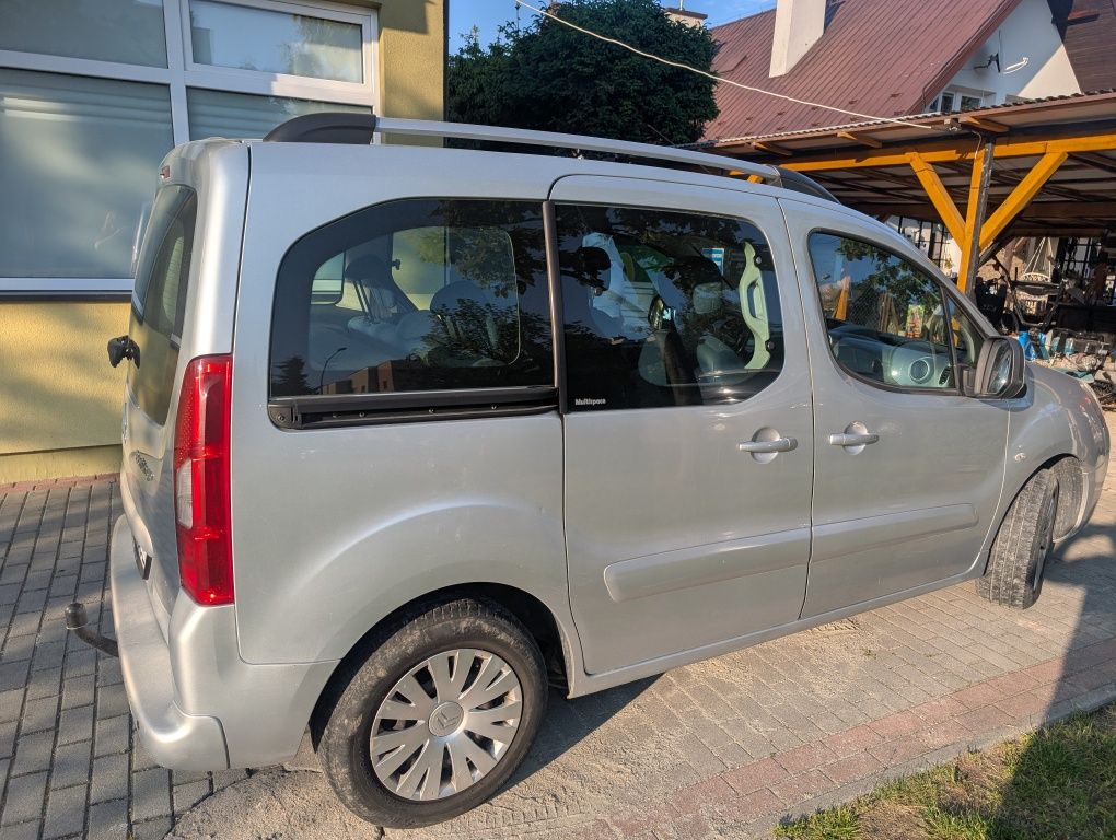 Citroen Berlingo 2010r. 1,6hdi klima salon polska