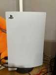 PS 5 z napedem Sony 1900 z 4 padami