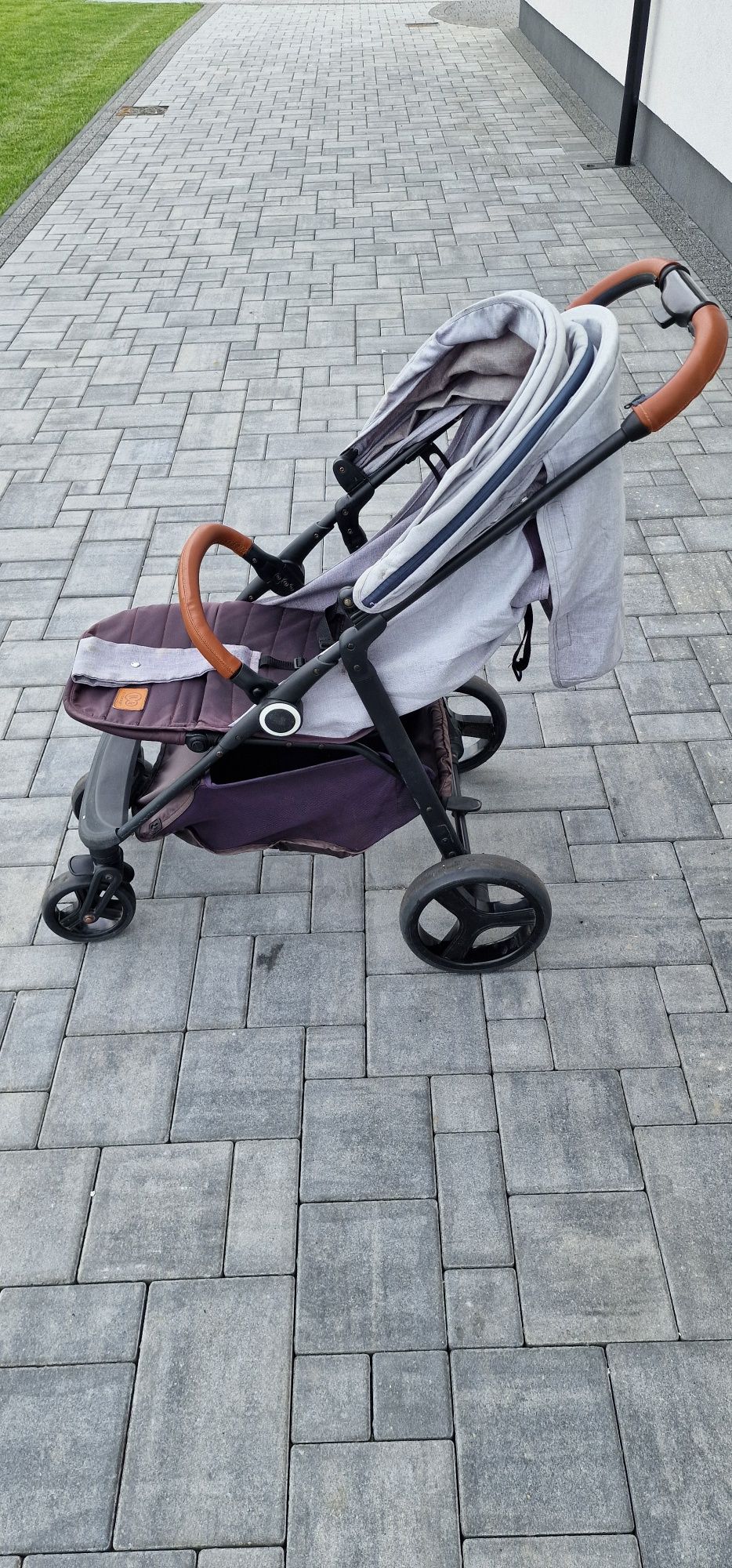 Wózek dziecięcy Kinderkraft Grande Plus szary