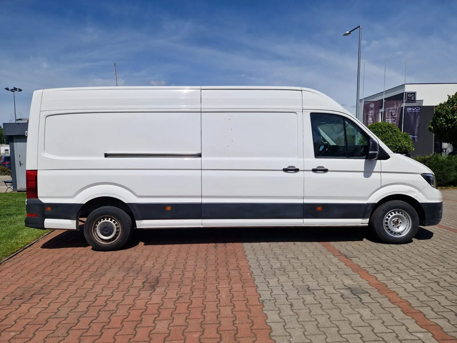 Volkswagen CRAFTER  LONG Maxi Pali jeździ mały przebieg SalonPL FV23%