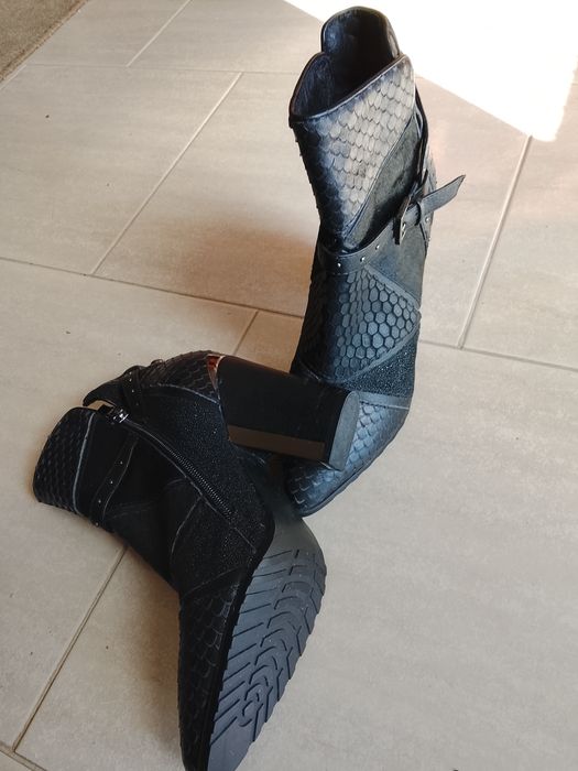 Botas de senhora no 36