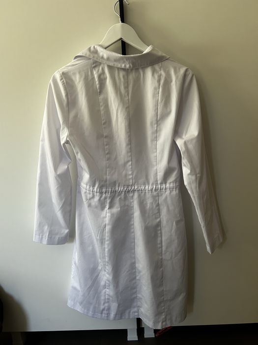 Медичний халат жіночий на завʼязці