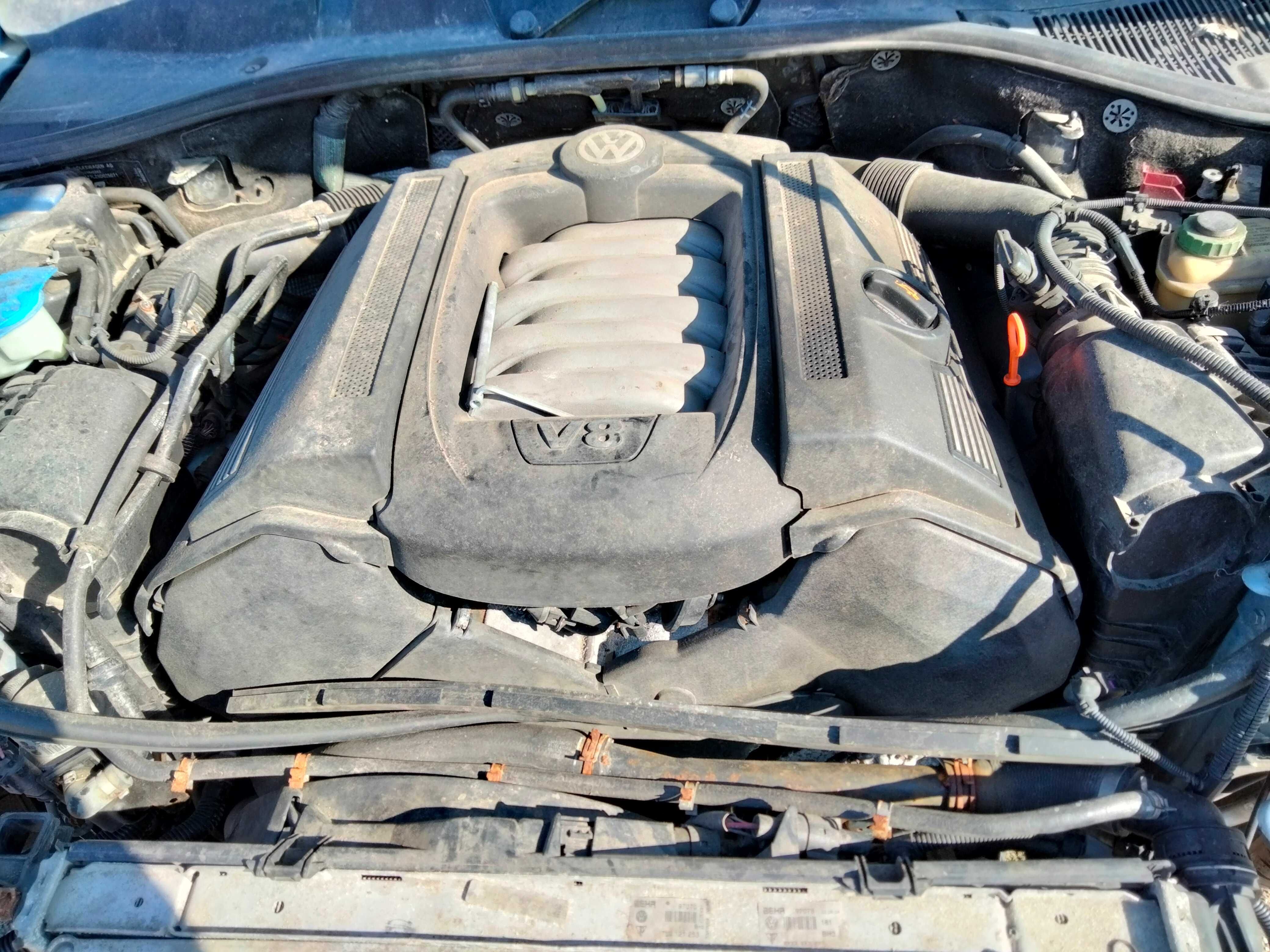 VW Touareg 4,2 benzyna automat