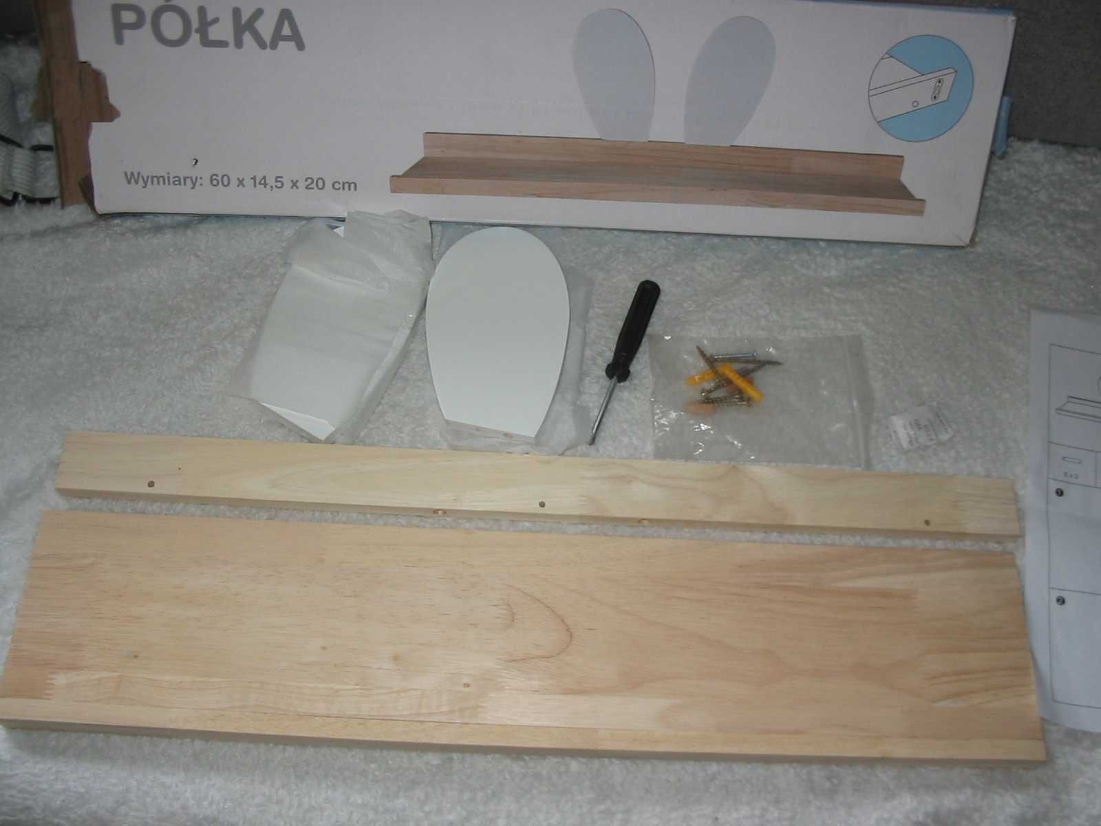 Półka drewniana .