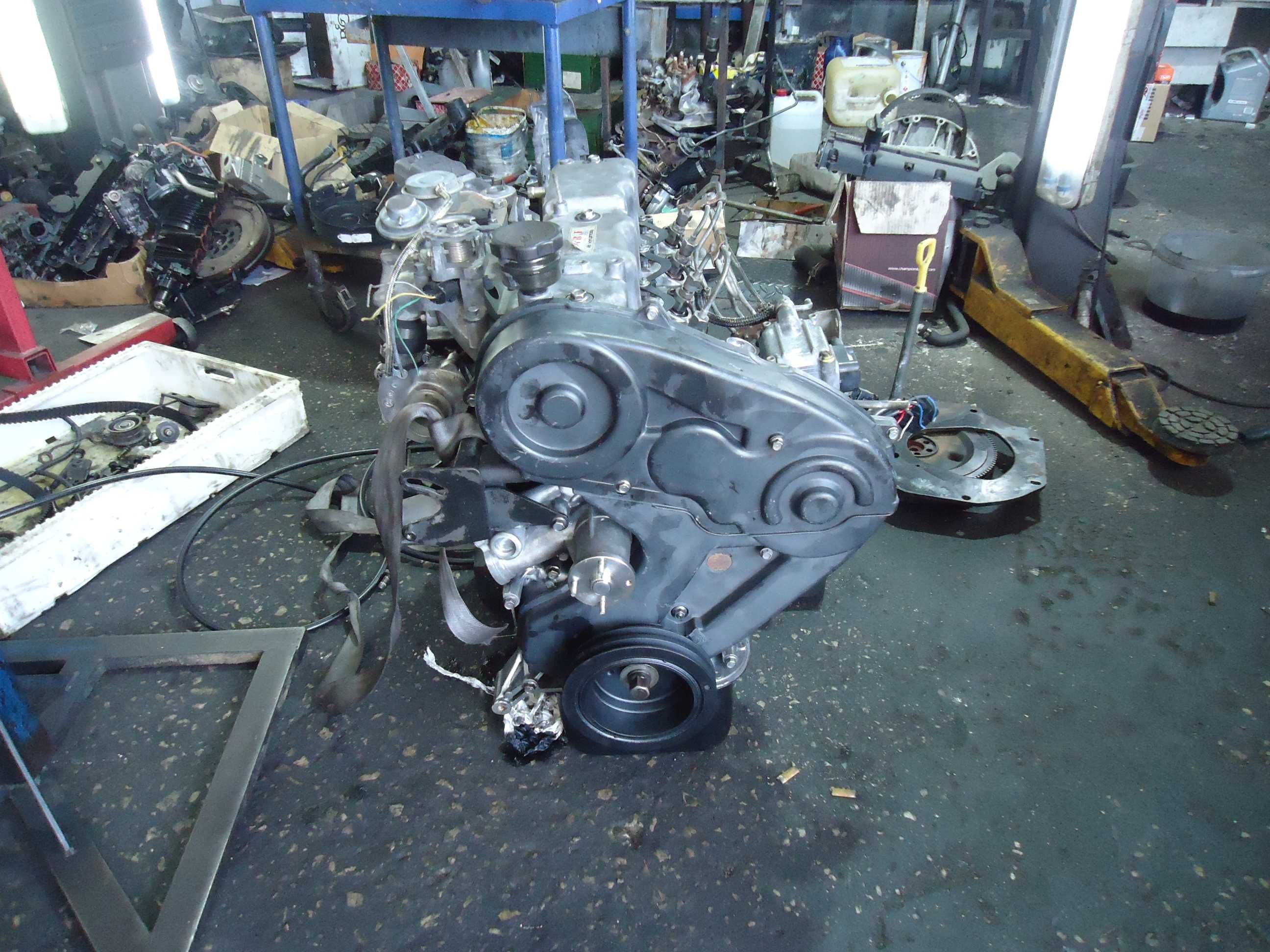 Motor Hyundai H1 2.5 TD (D4BF)