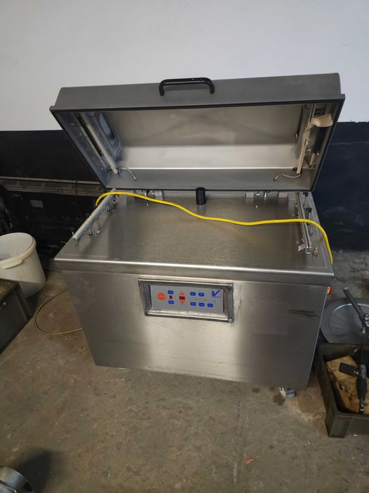 Pakowarka próżniowa Intervac z gazowaniem. Pompa Busch