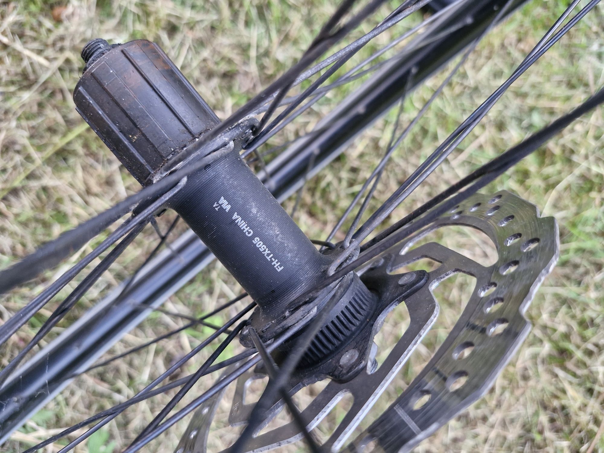 Koła 28" Shimano Schwalbe Komplet Tarcze Dynamo Trekking Gravel 28x1.5