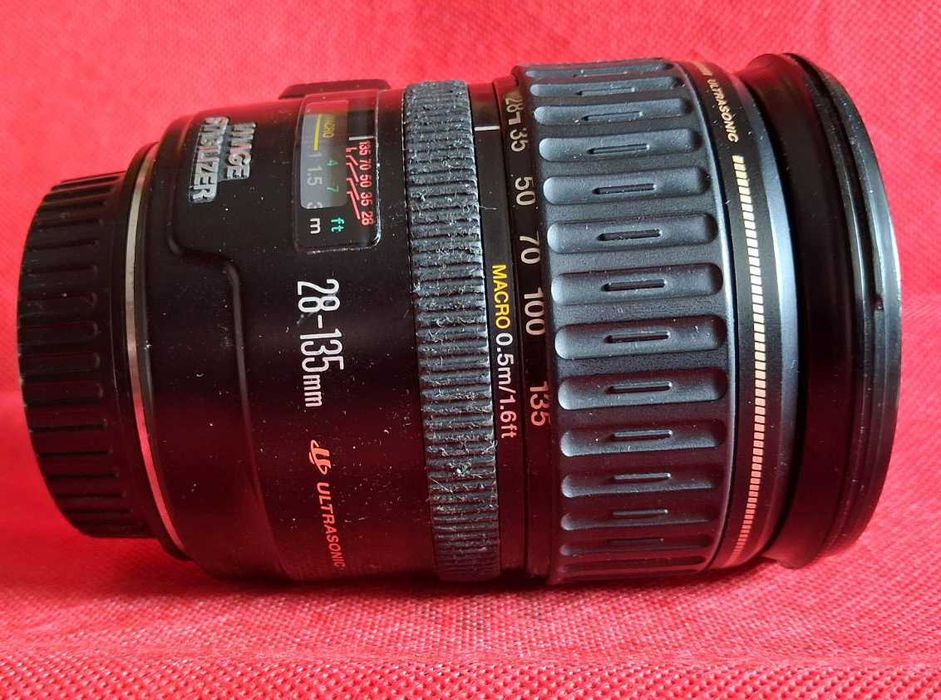 Объектив Canon zoom lens ef 28-135mm 1:3,5-5,6 IS, Ø 72mm