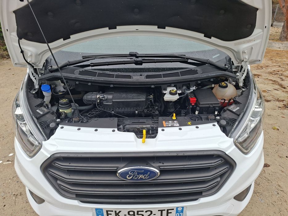 Ford Transit Custom 2.0 tdci 2019r L2H1 bogate wyposażenie. Klima led
