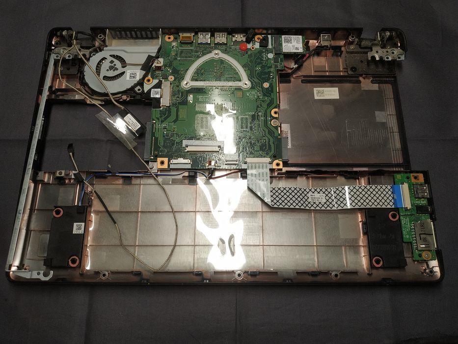 Ноутбук Acer ES1-533 на запчасти