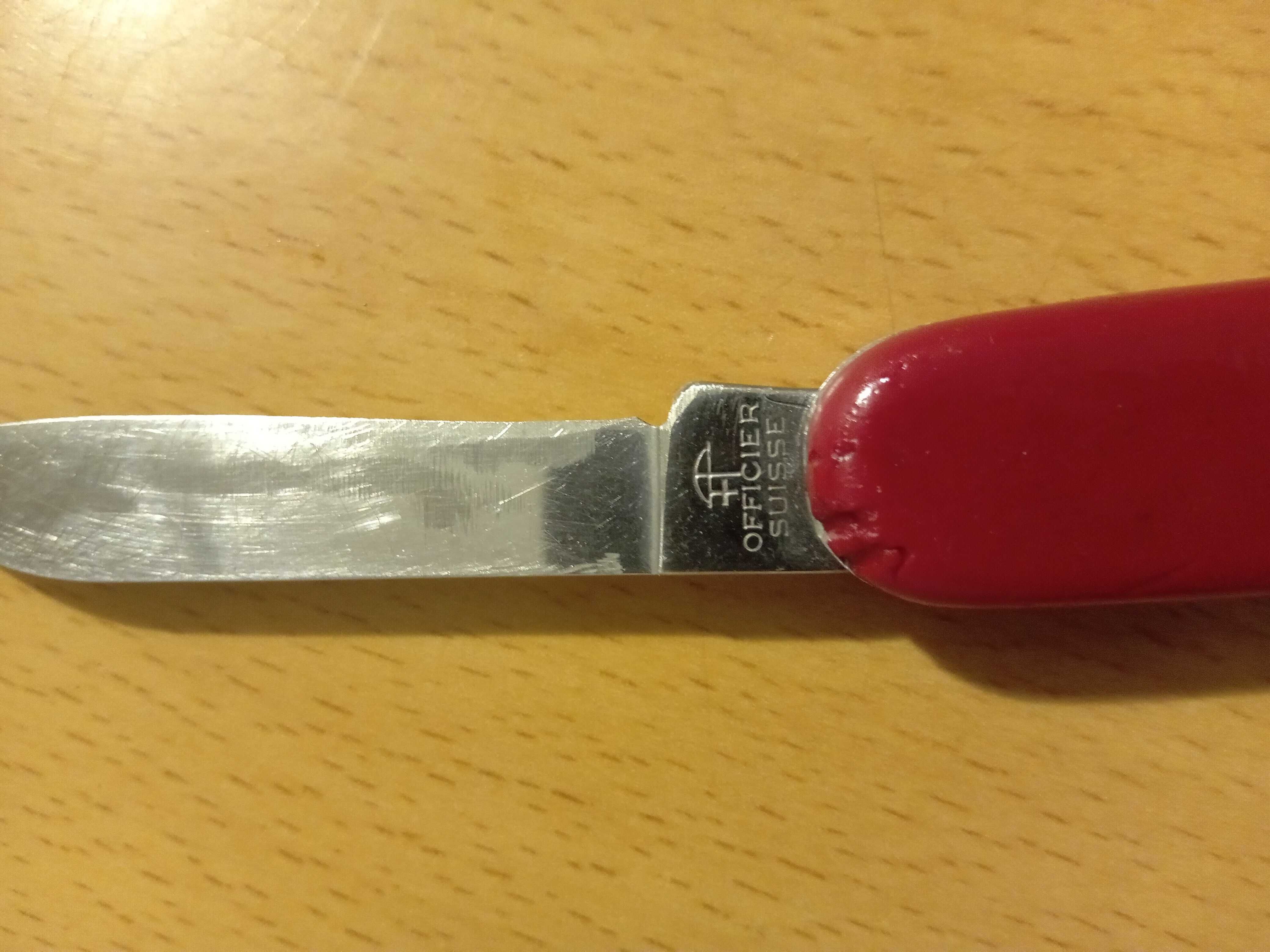 dwa scyzoryki victorinox w jednej cenie