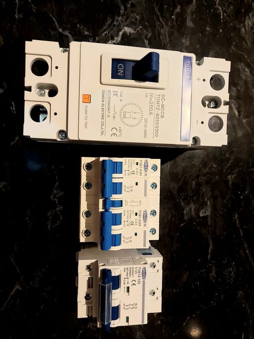 250A, 63А автоматичний двополюсний вимикач постійного струму