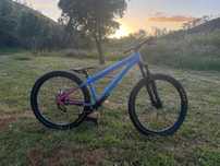 DIRT JUMP BIKE como nova