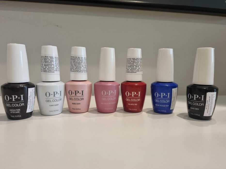 Lakiery / top / olejki OPI