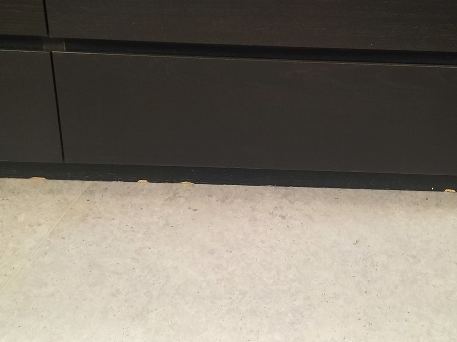 Komoda z szufladami czarna