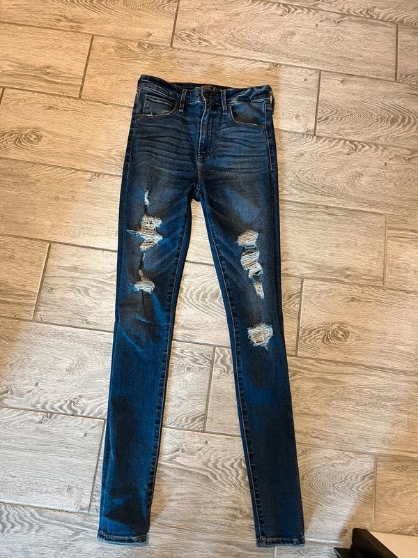 Abercrombie & Fitch spodnie jeansy damskie