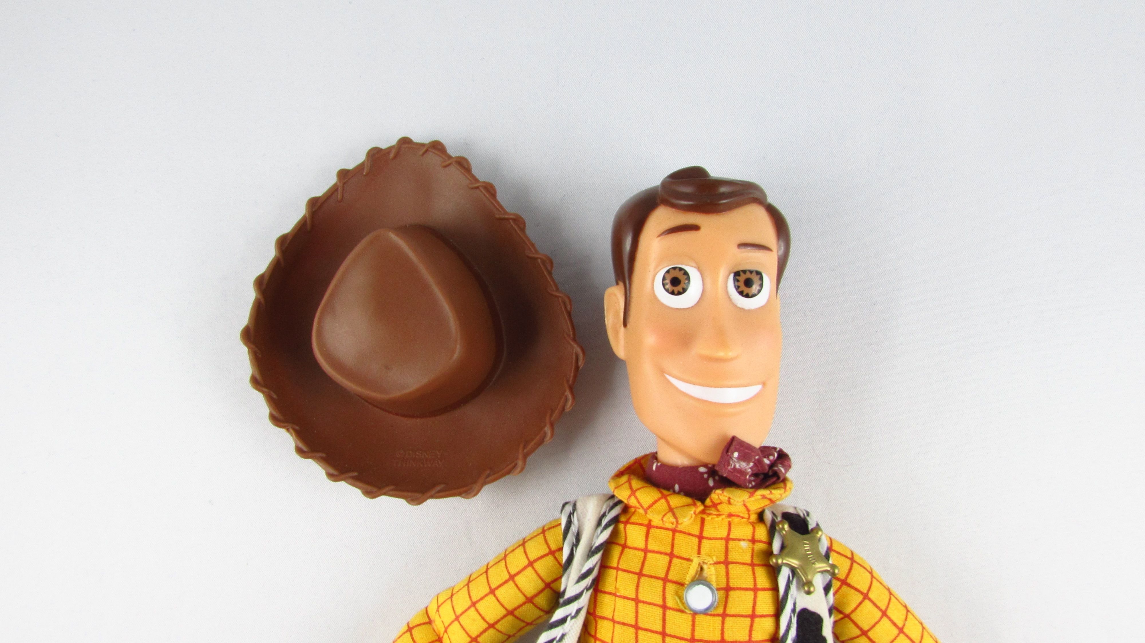 THINKWAY - Disney - Toy Story - Szeryf Chudy Woody z dźwiękiem 1995 r.