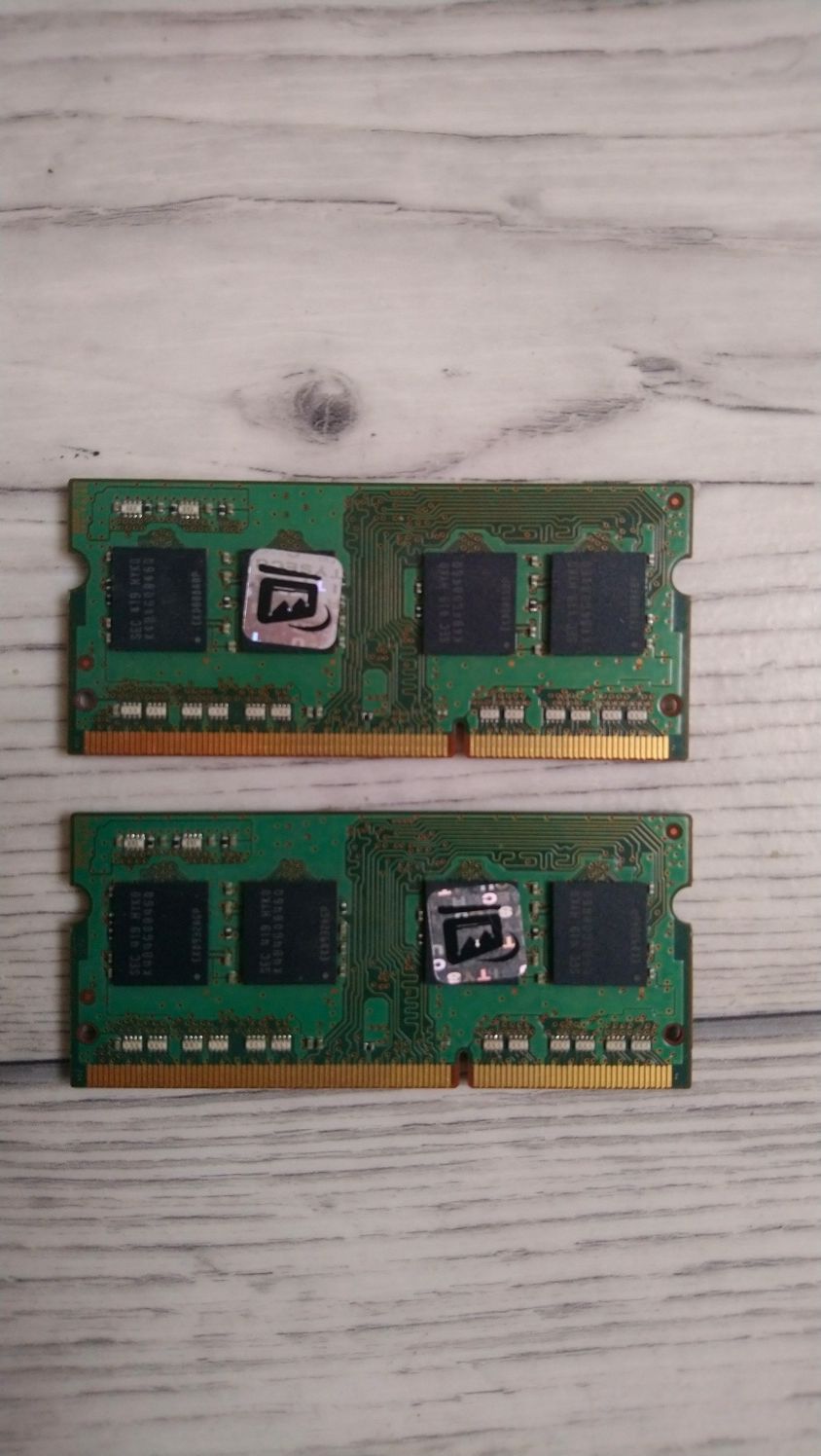 Pamięć RAM DDR3L Samsung 4GB PC3L - 12800S-11-13-B4