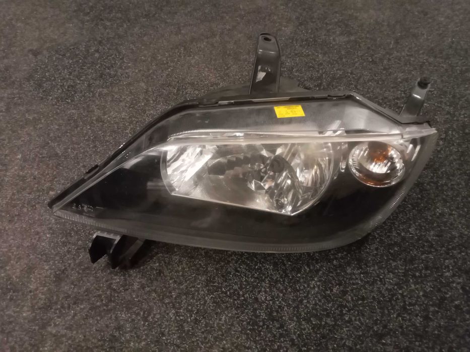 Фари до мазди 2.