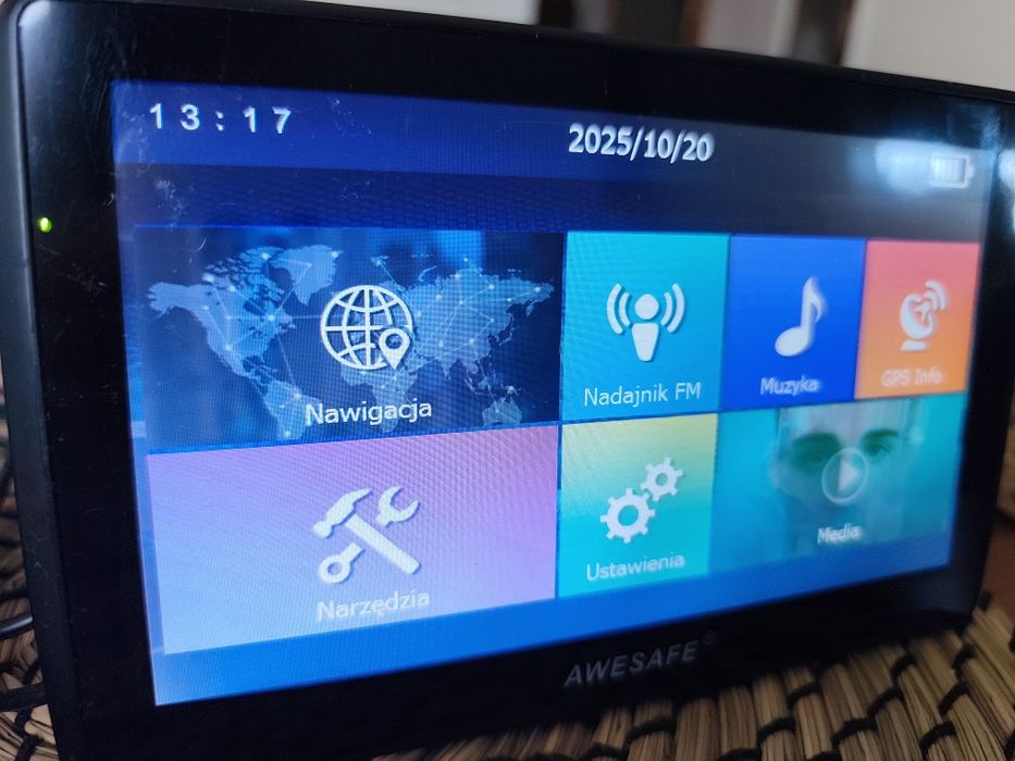 Nawigacja AWESAWE