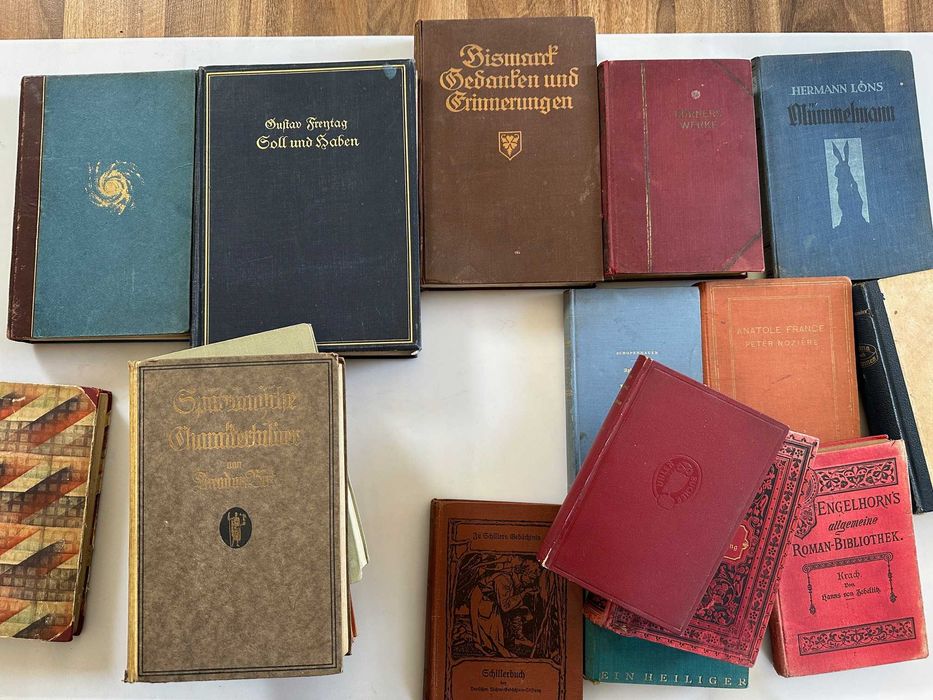 Książki z  XIX i XX wieku  w j. niemieckim 18 tytułów ornamenty