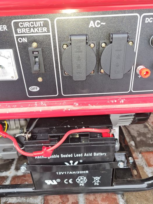 Продам генератор 5.5 кв реальних