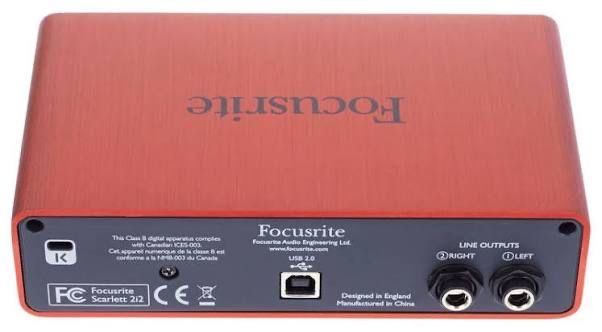 Продам звукову карту аудіоінтерфейс Focusrite Scarlett 2i2 1st Gen.