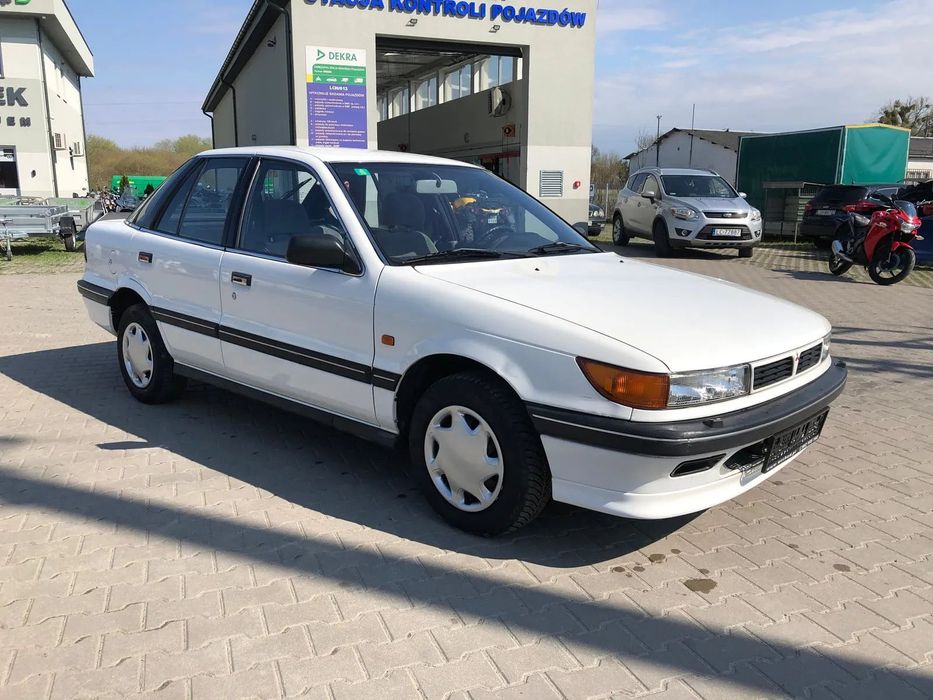 Mitsubishi Lancer Mitsubishi Lancer 1500 i 12V