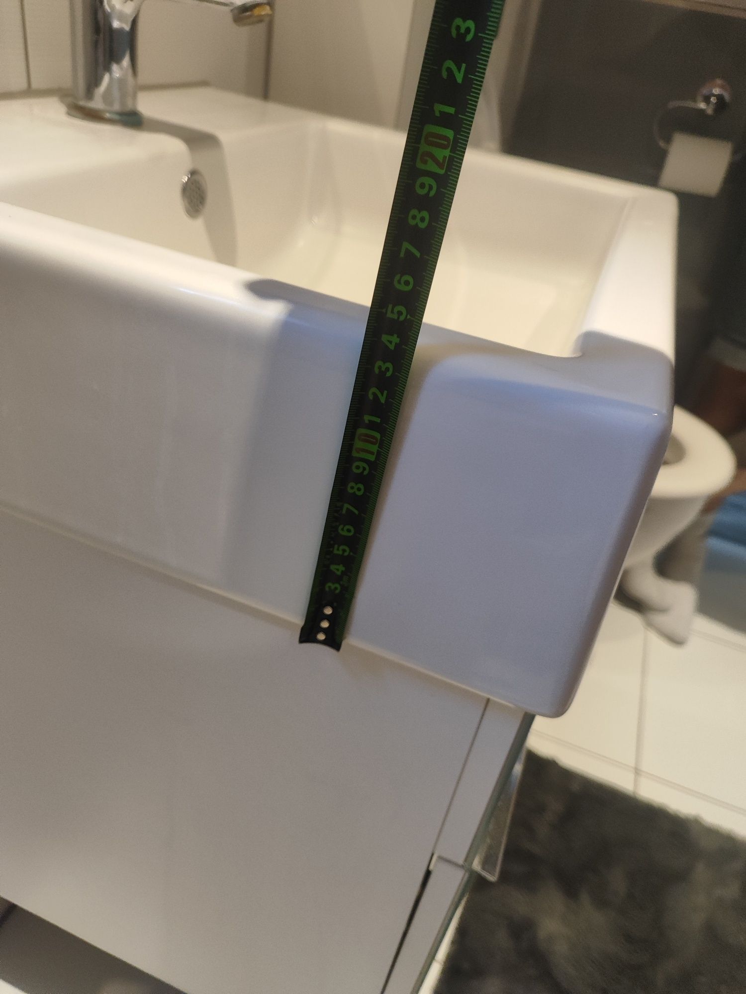 Szafka 45 cm z umywalką plus bateria