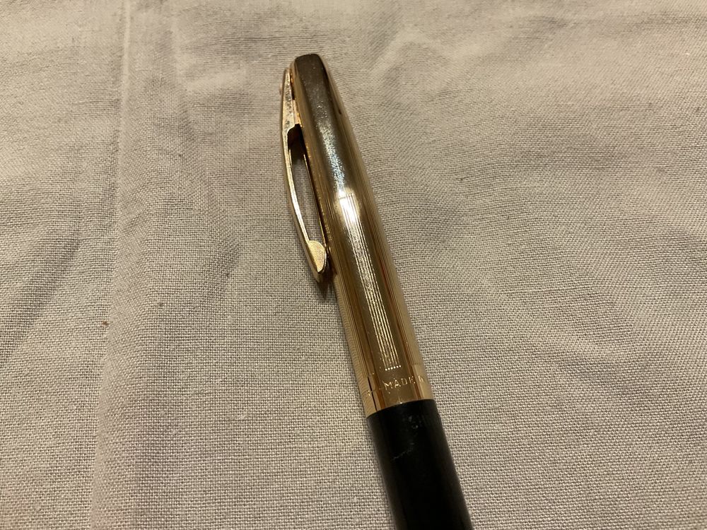 Lapiseira antiga da Sheaffer com tampa ouro plaque