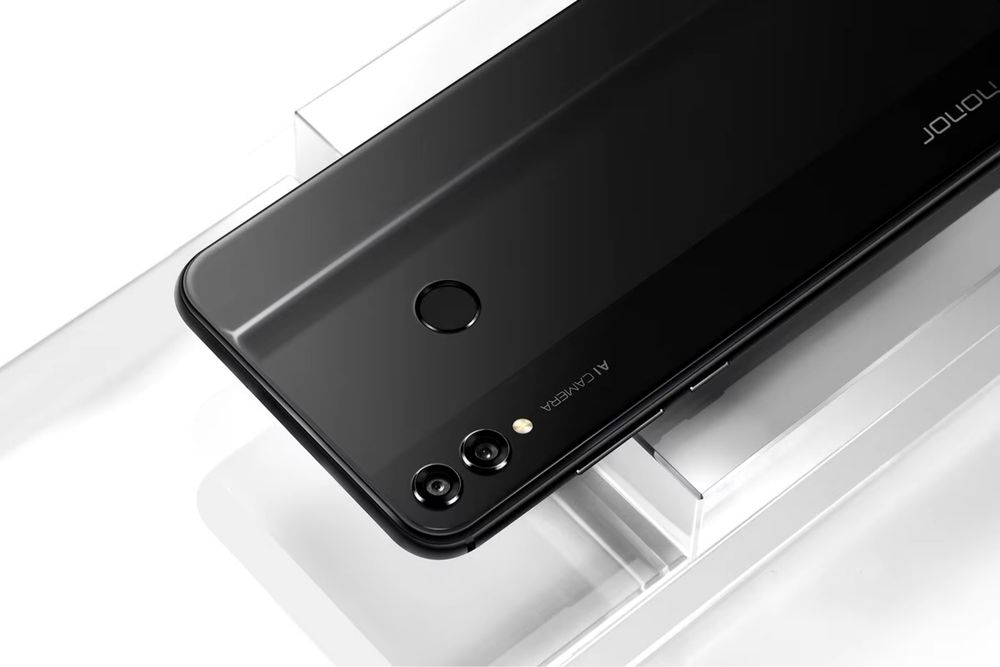 Нові! Huawei HONOR 8X 6/128 Black в комплекті +чохол+захисне скло.