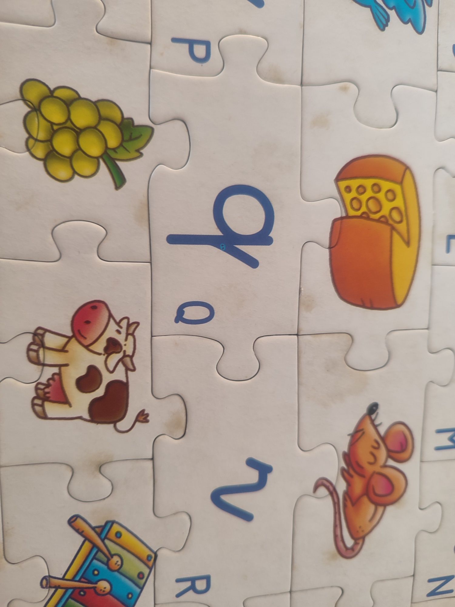 Puzzle abc... dário