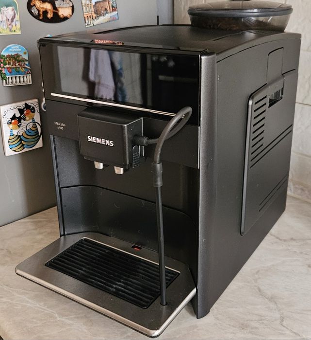 Ekspres do kawy Siemens EQ.6 plus S100