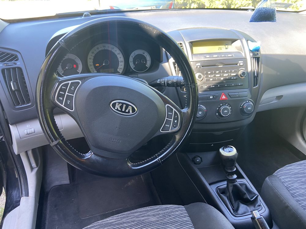 Kia ceed I 1.6 crdi 2007
