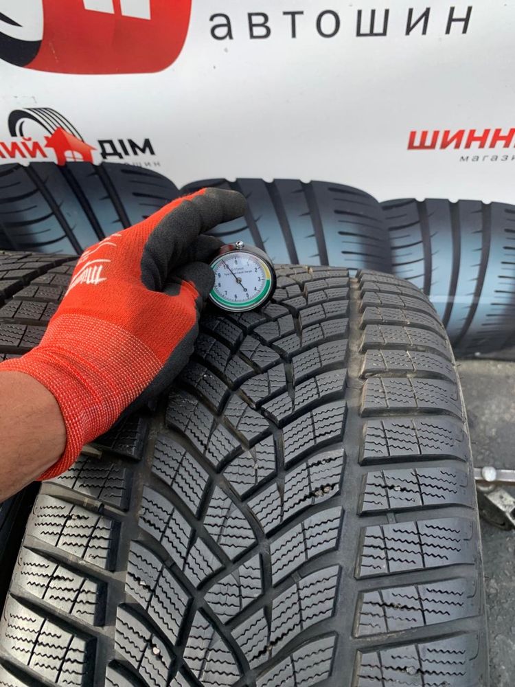 Шини 255/40 R19 Goodyear 2023/20p зима 10мм