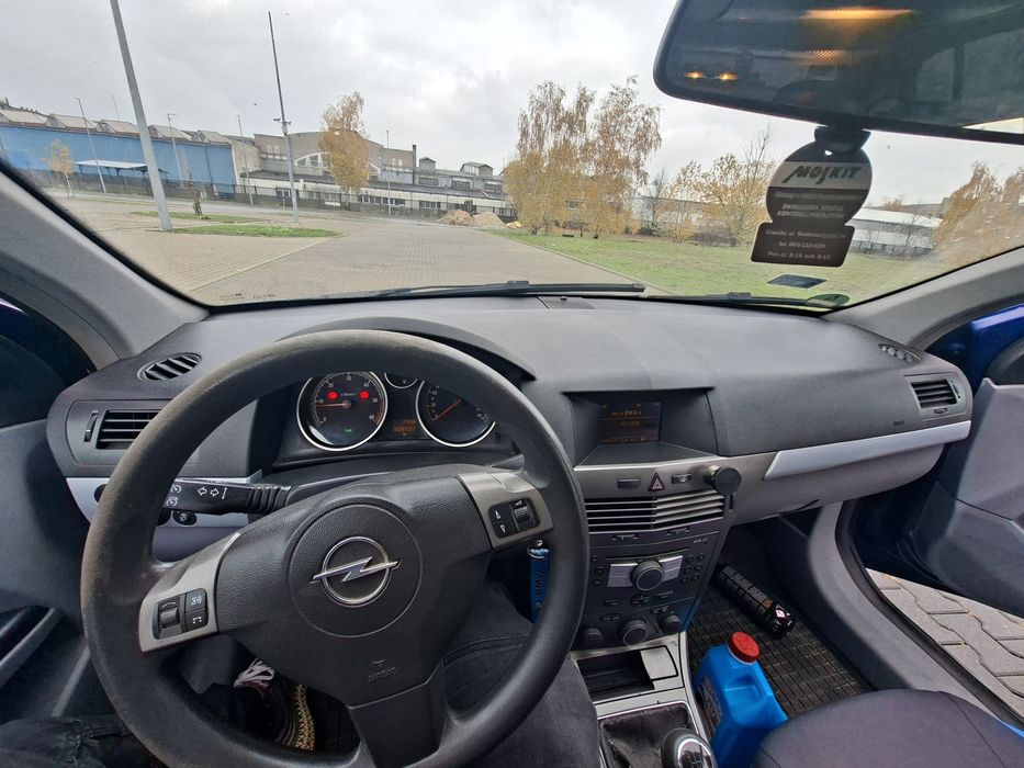 Opel Astra H 1.7 isuzu hak