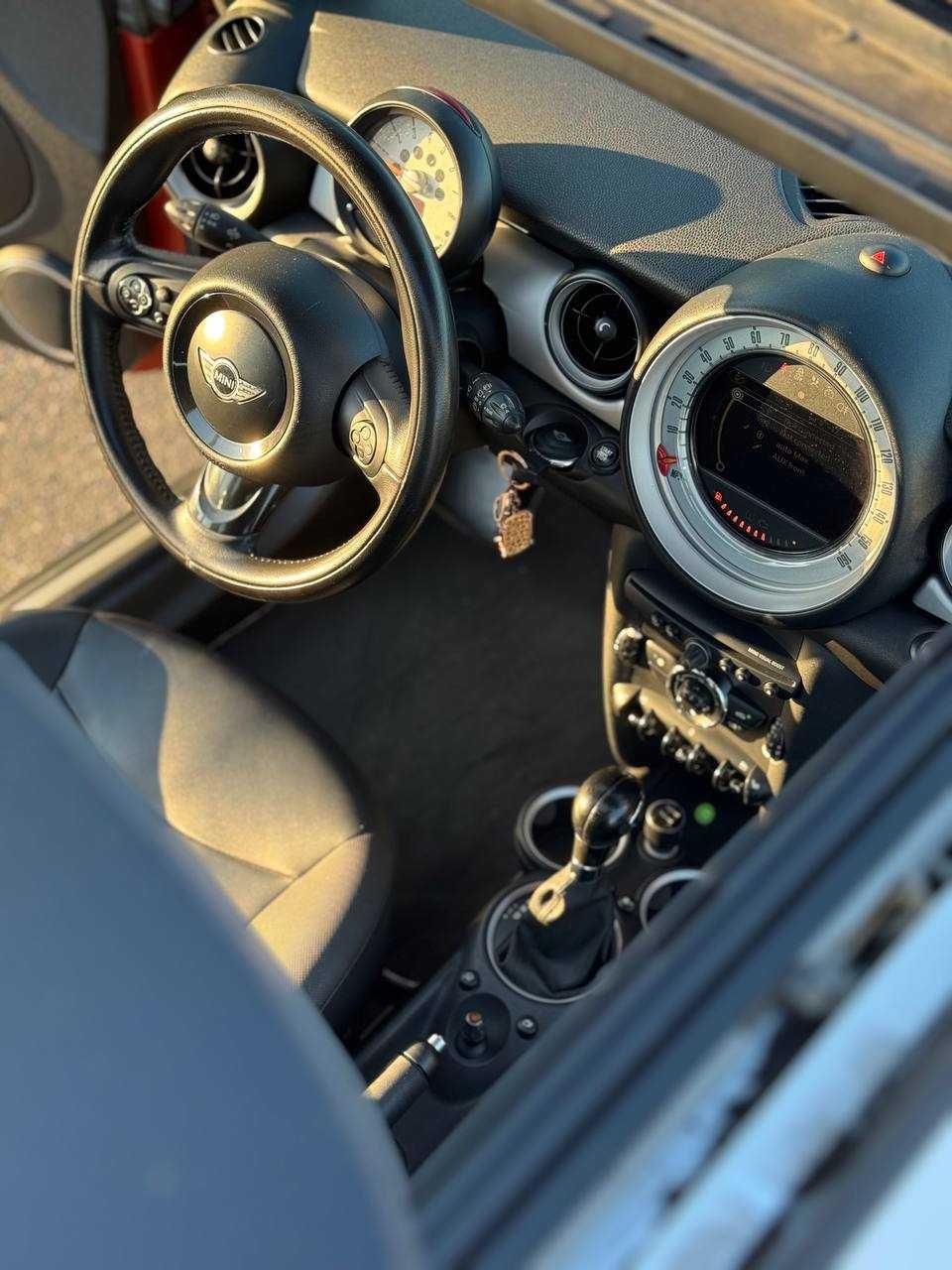 MINI cooper hatch