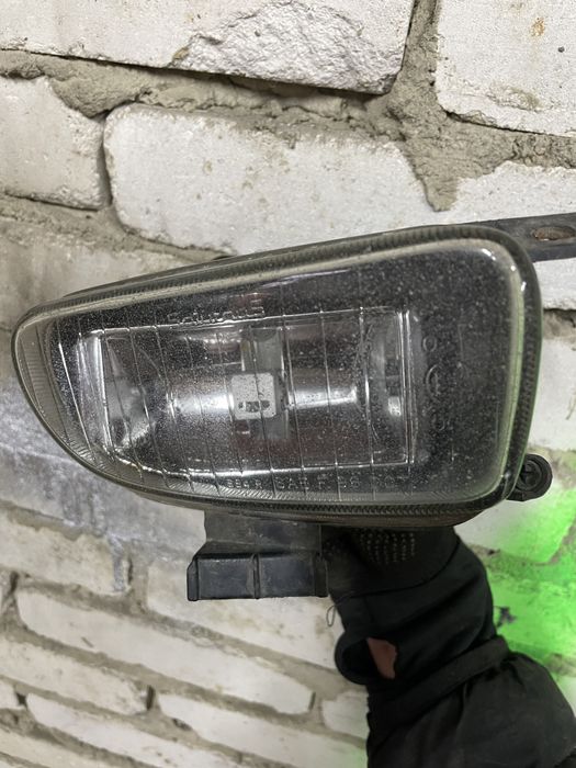 7D0 941 700 B  Туманка Т4Фара протитуманна права VW T4 91-03