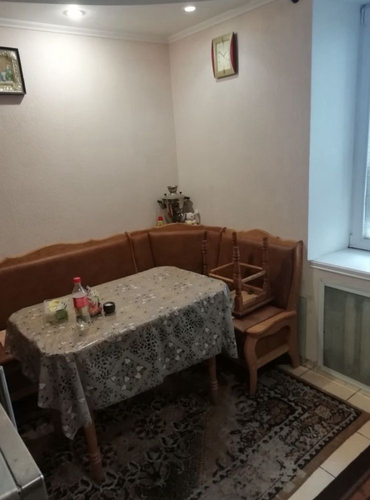 Здається в оренду 3-ох кімнатна квартира по вул. Нижній Горовій.