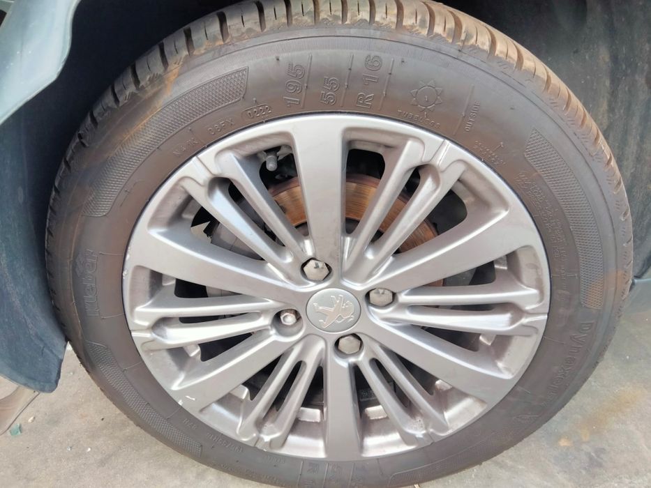 PEUGEOT 208 1.2 PURE TECH DE 2016 DISPONÍVEL PARA PEÇAS