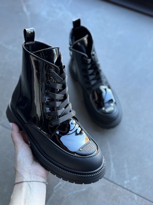 Черевики  жіночі