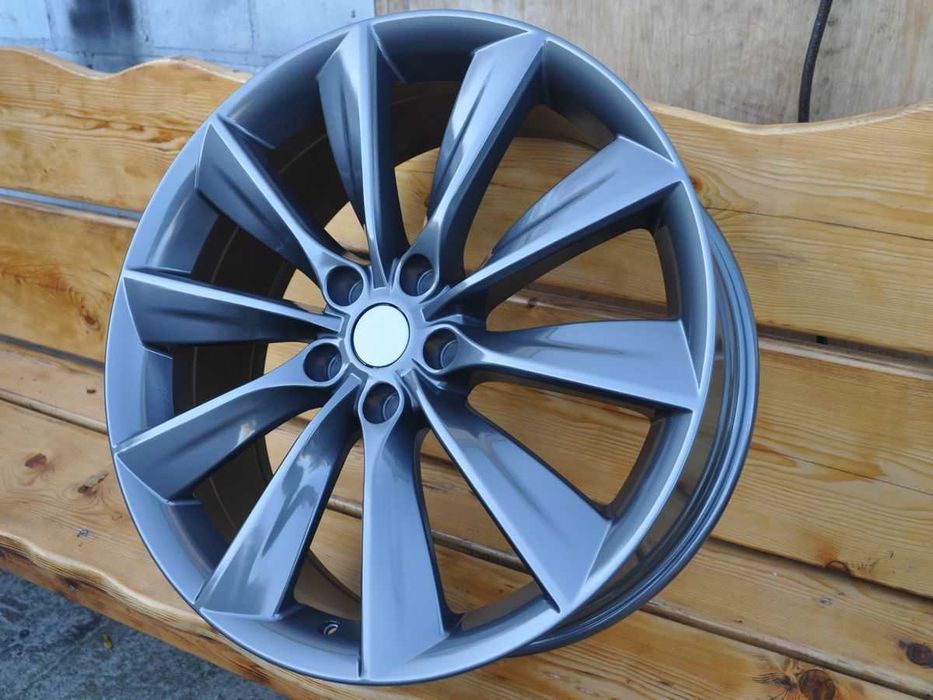 Grafitowe szare felgi R21 5x120 Tesla Model S 8,5J ET40