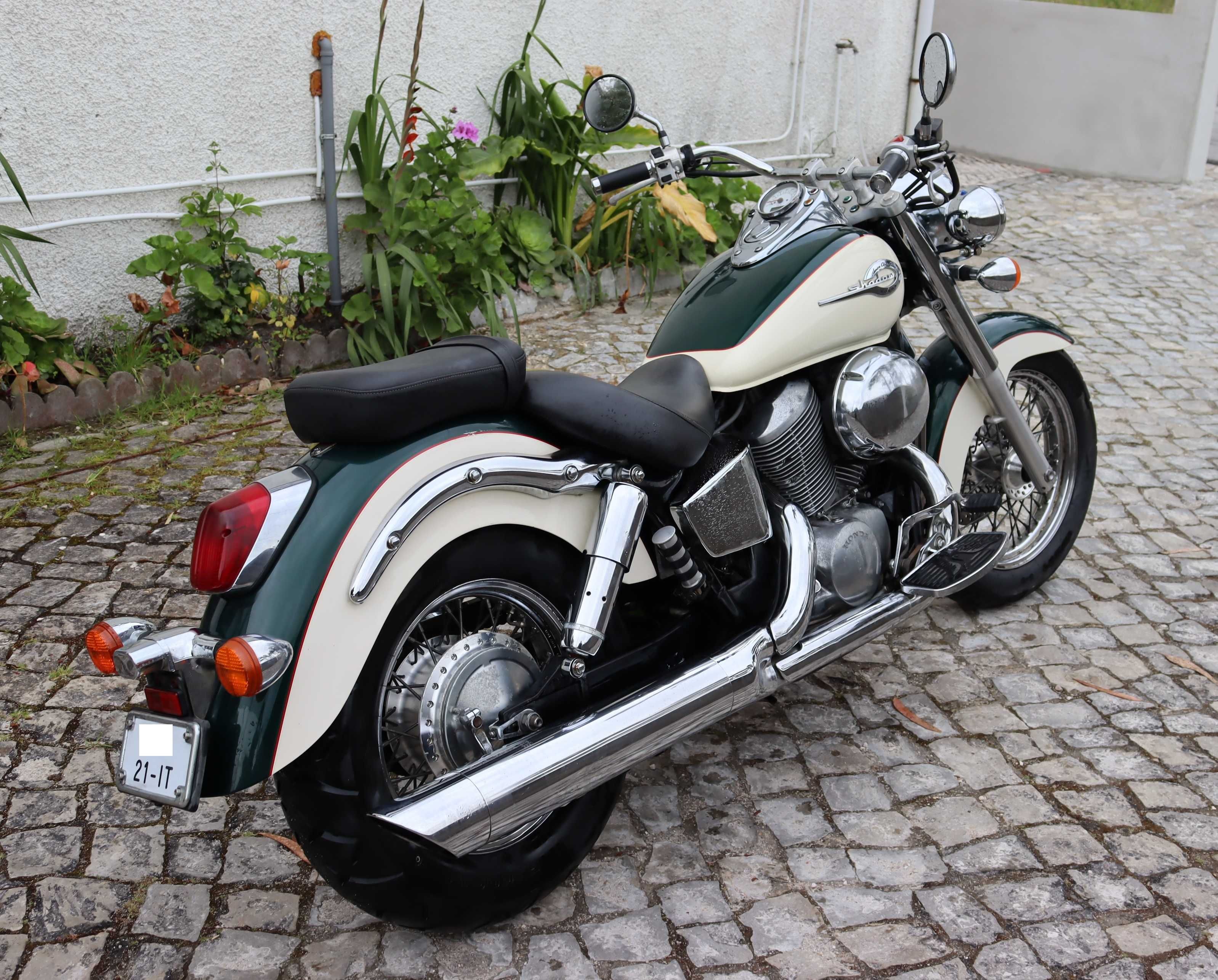 Honda Shadow 750 (Original)